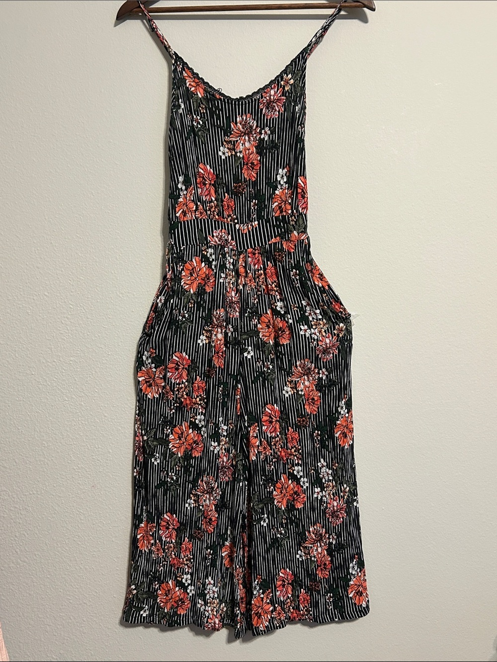 Derek Heart Floral Striped Jumpsuit | Wide‑Leg Culotte Romper Pockets Small